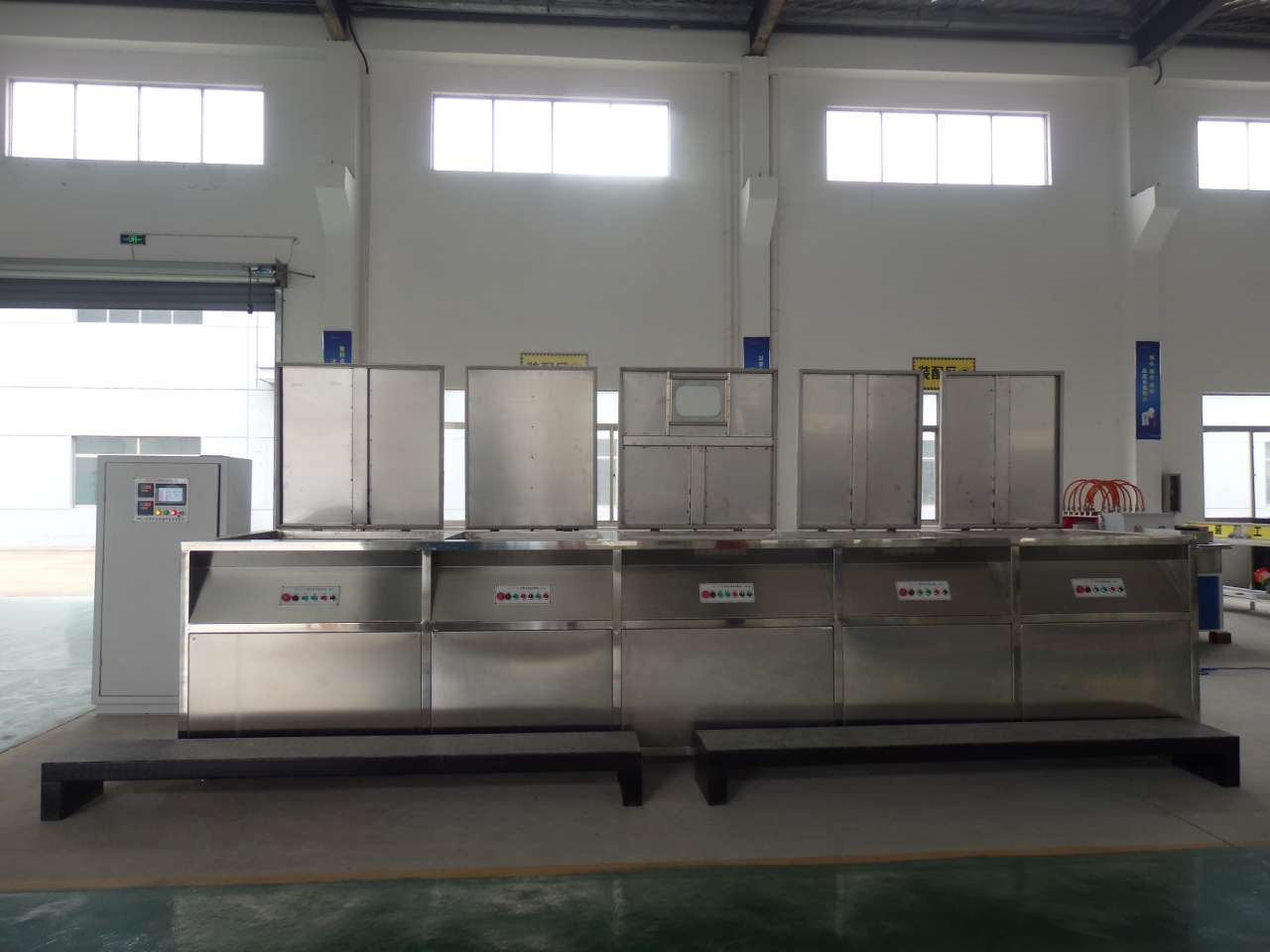 Automatic Fluorescent Penetrant Testing Equipment5