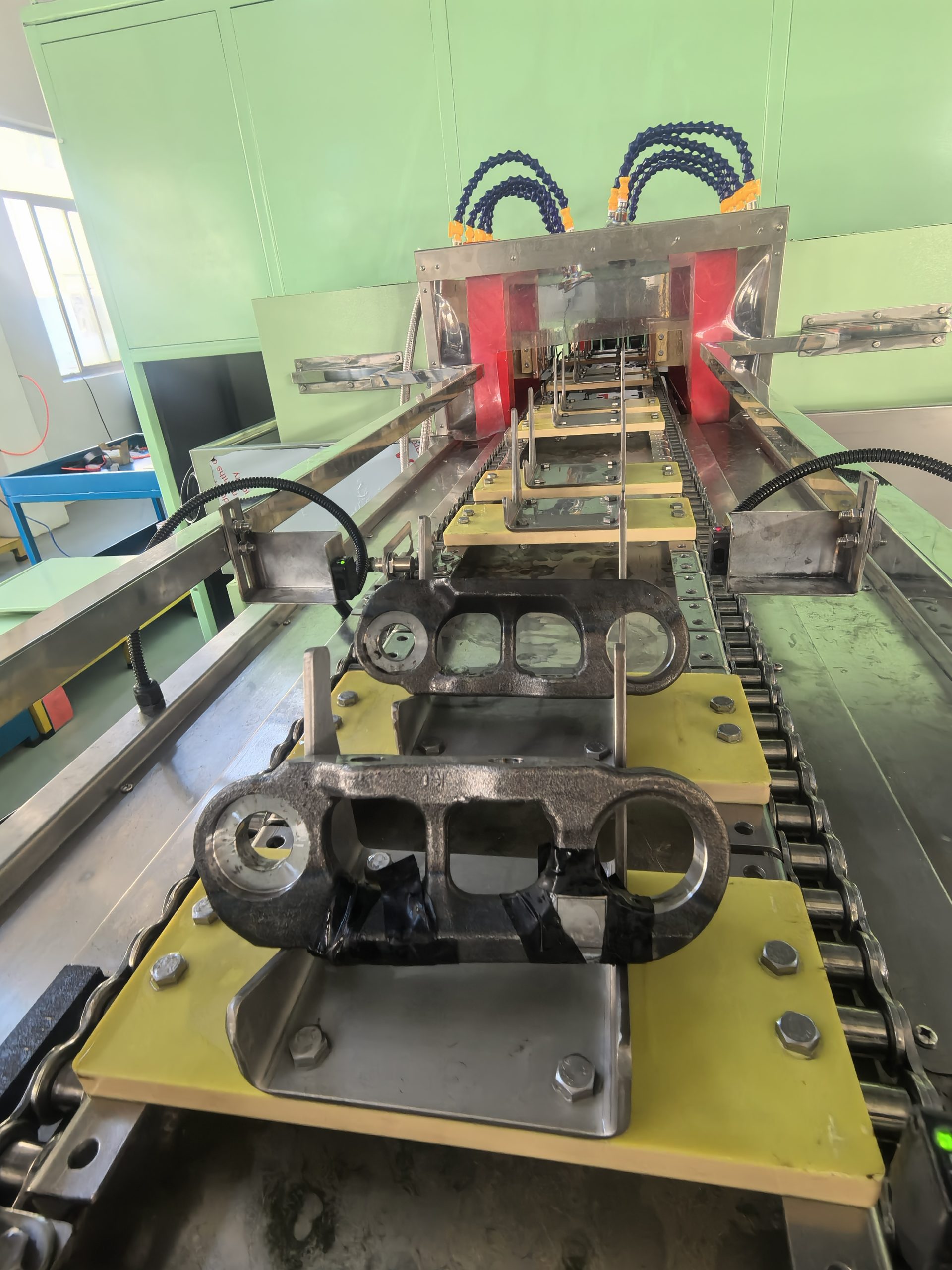 Track link MPI testing equipment