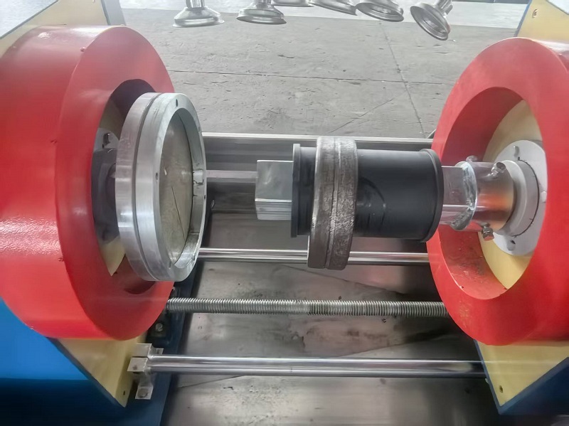 Industrial application of magnetic particle inspection machine for ring components